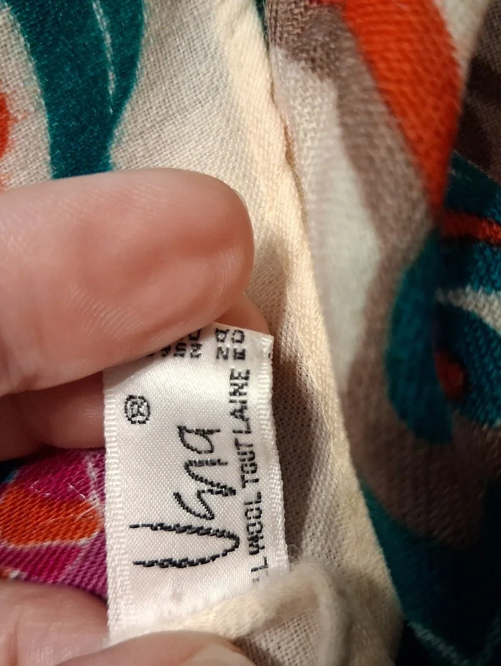 Vera Vintage Wool Floral Square Scarf